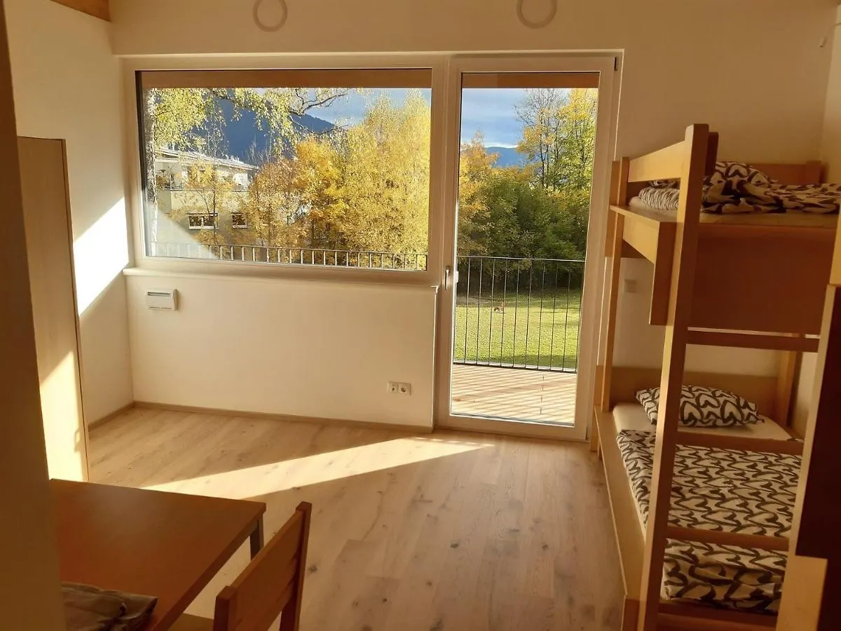 Hostel Haus Der Freundschaft - Gemeinnuetziges Kinder- Und Jugendgaestehaus Innsbruck Austria
